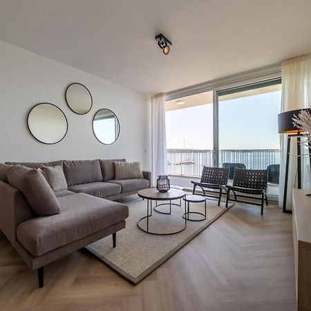 ארנמאודן Spacious Waterfront Apartment מראה חיצוני תמונה