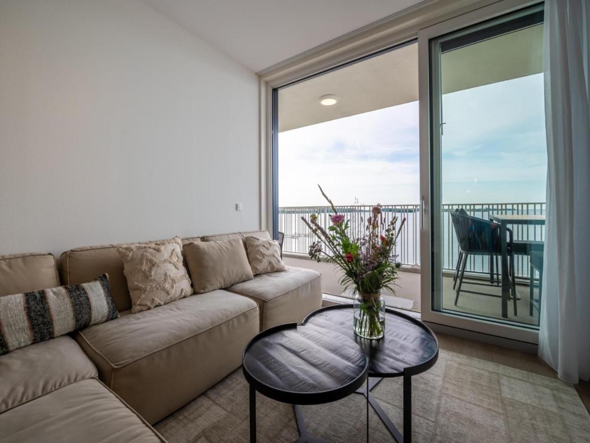 ארנמאודן Spacious Waterfront Apartment מראה חיצוני תמונה