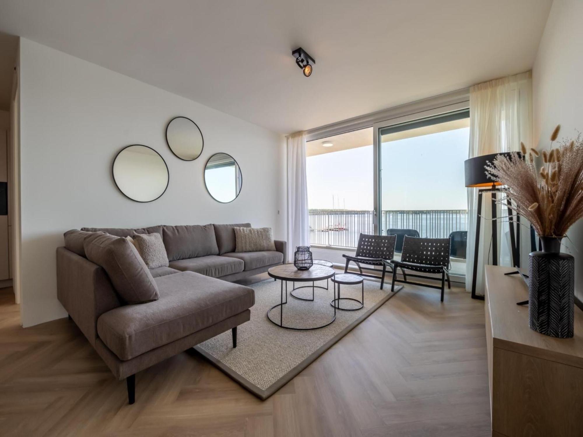 ארנמאודן Spacious Waterfront Apartment מראה חיצוני תמונה