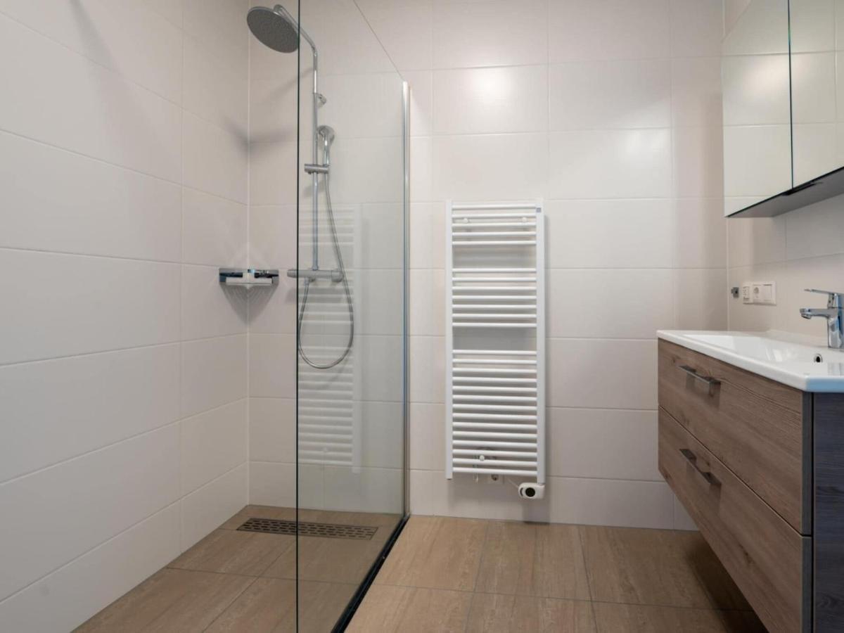 ארנמאודן Spacious Waterfront Apartment מראה חיצוני תמונה